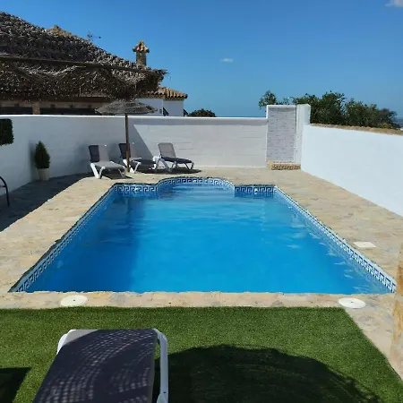 Casa Luype I Piscina Comaprtida Holiday home